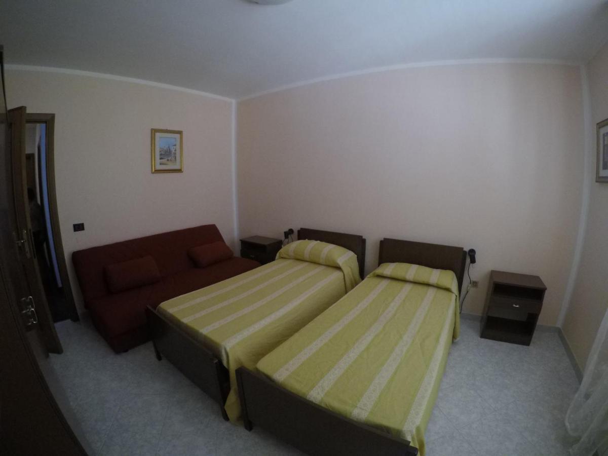 B&B Bassu 보사 외부 사진